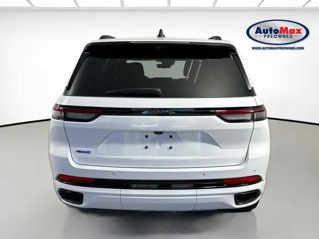 2024 Jeep Grand Cherokee Anniversary Edition