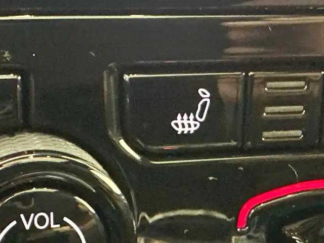 2024 Jeep Grand Cherokee Anniversary Edition