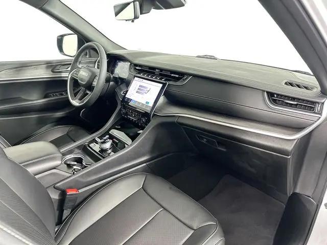 2024 Jeep Grand Cherokee Anniversary Edition
