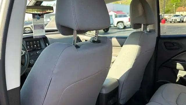 2021 Chevrolet Colorado 4WD Crew Cab Short Box WT