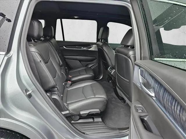 2023 Cadillac XT6 AWD Premium Luxury