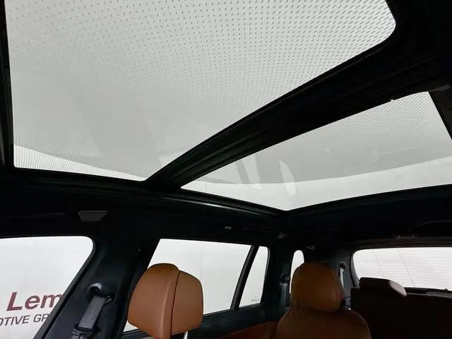2025 BMW xB ALPINA XB7