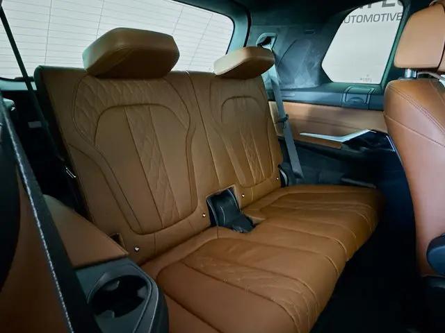 2025 BMW xB ALPINA XB7