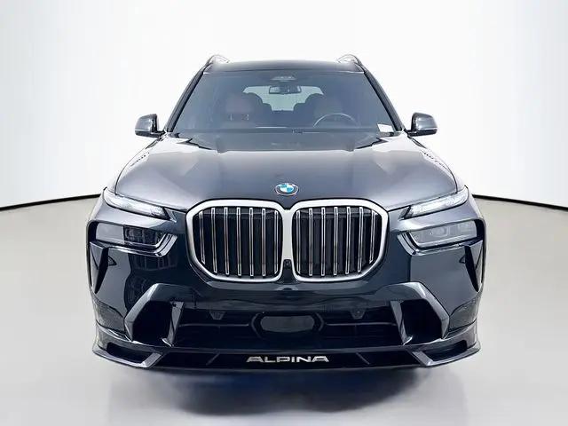 2025 BMW xB ALPINA XB7