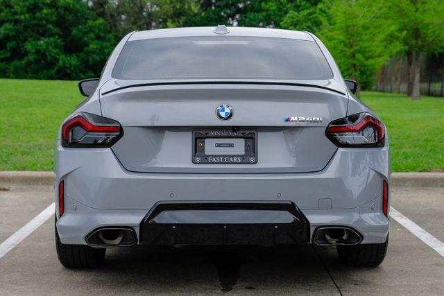 2025 BMW M240 i