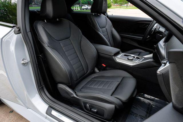 2025 BMW M240 i