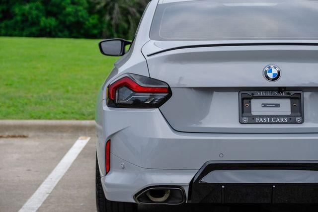 2025 BMW M240 i