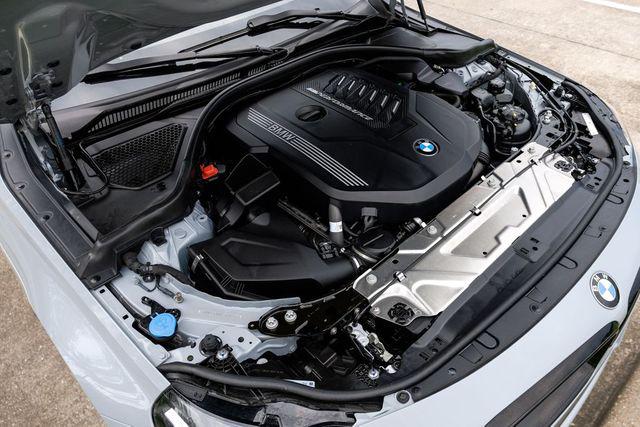 2025 BMW M240 i