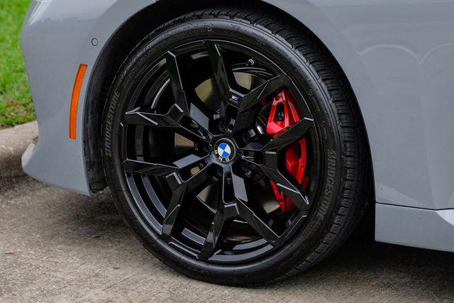 2025 BMW M240 i