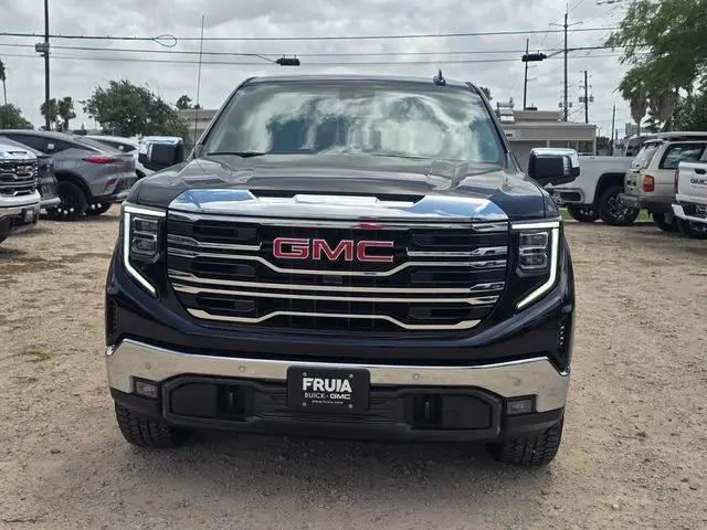 2026 GMC Sierra 1500 Crew Cab, Short Bed, SLT, 4WD