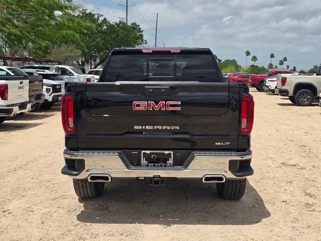 2026 GMC Sierra 1500 Crew Cab, Short Bed, SLT, 4WD