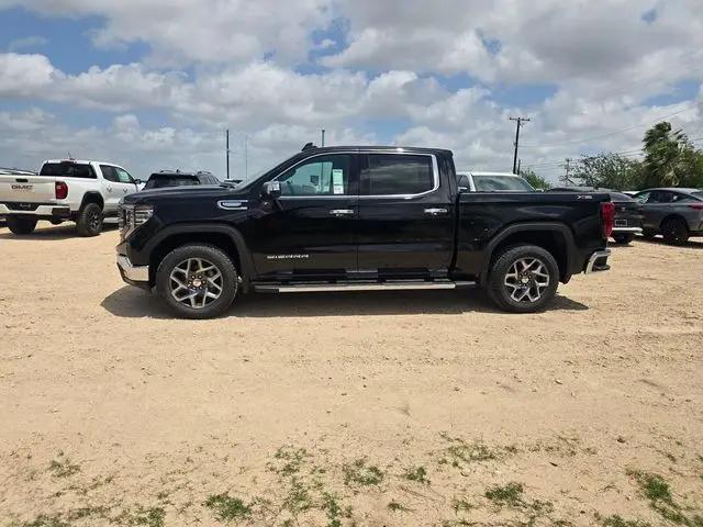2026 GMC Sierra 1500 Crew Cab, Short Bed, SLT, 4WD
