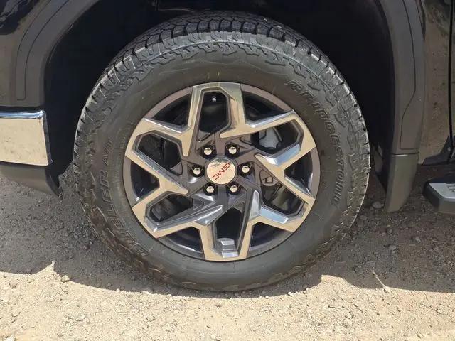 2026 GMC Sierra 1500 Crew Cab, Short Bed, SLT, 4WD