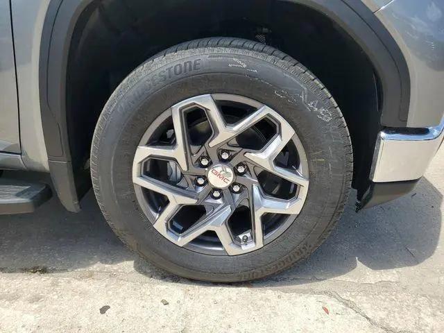 2026 GMC Sierra 1500 Crew Cab, Short Bed, SLT, RWD