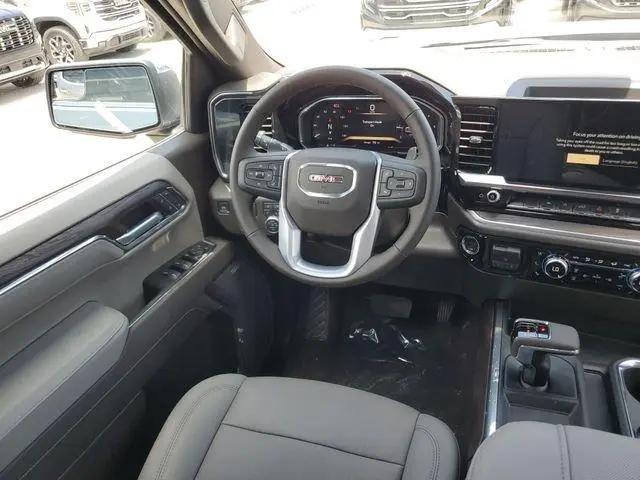 2026 GMC Sierra 1500 Crew Cab, Short Bed, SLT, RWD