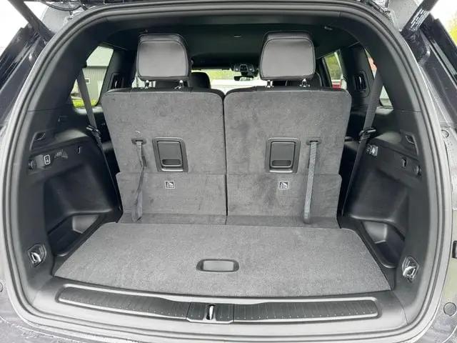 2026 Jeep Grand Cherokee L Altitude 4x4