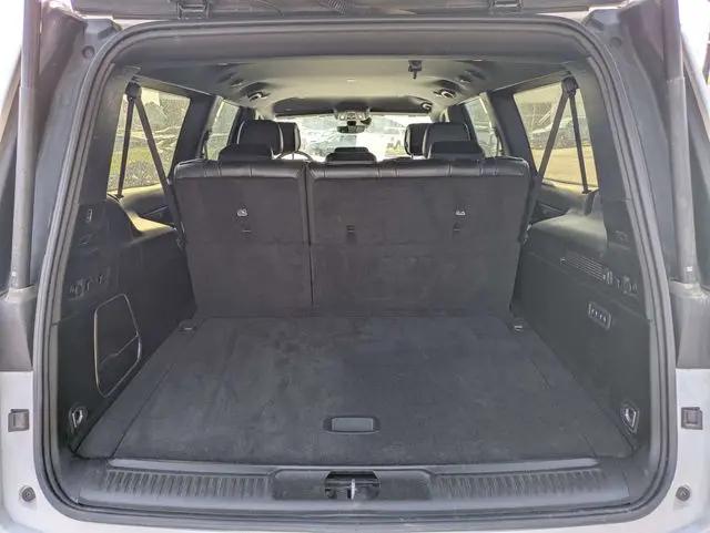 2023 Jeep Wagoneer Series II 4x2