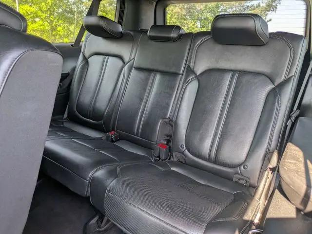 2023 Jeep Wagoneer Series II 4x2