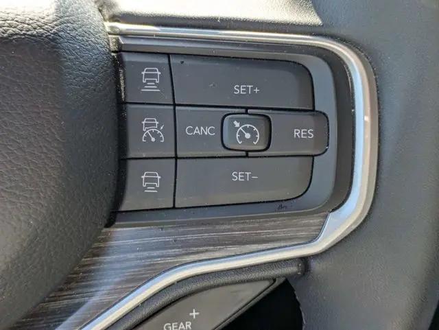 2023 Jeep Wagoneer Series II 4x2