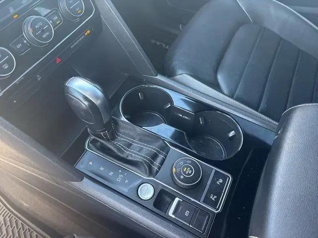 2021 Volkswagen Atlas Cross Sport 3.6L V6 SEL Premium R-Line
