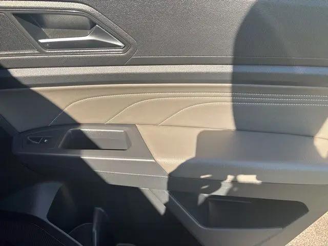 2021 Volkswagen Atlas Cross Sport 3.6L V6 SEL Premium R-Line