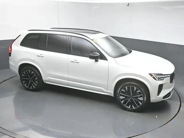2026 Volvo XC90 Ultra Dark Theme, B6 AWD Gas (mild hybrid), Gasoline, 7 Seats