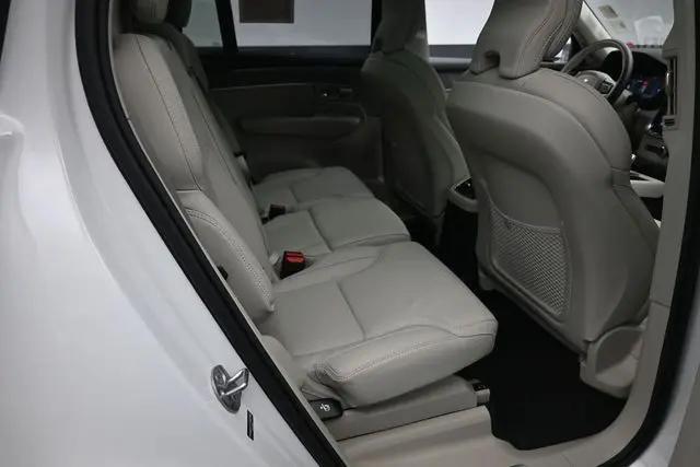 2026 Volvo XC90 Plug-In Hybrid Ultra, T8 AWD, Electric/Gasoline, Bright, 7 Seats