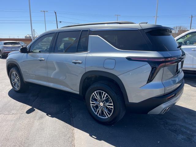 2024 Chevrolet Traverse FWD LT
