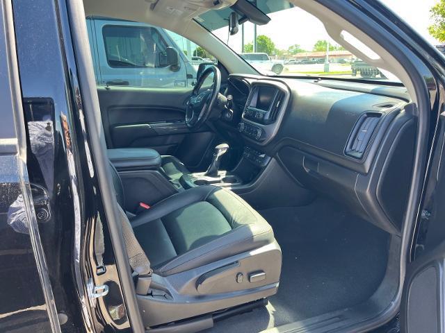 2022 GMC Canyon 4WD Crew Cab Short Box AT4 - Leather