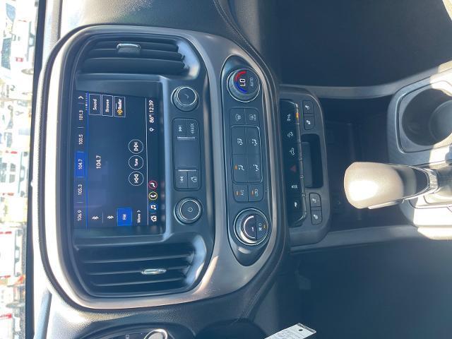 2022 GMC Canyon 4WD Crew Cab Short Box AT4 - Leather
