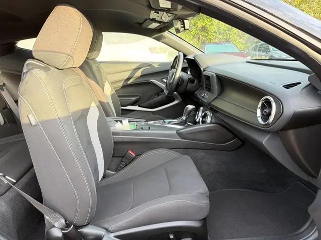 2023 Chevrolet Camaro RWD Coupe 1LT