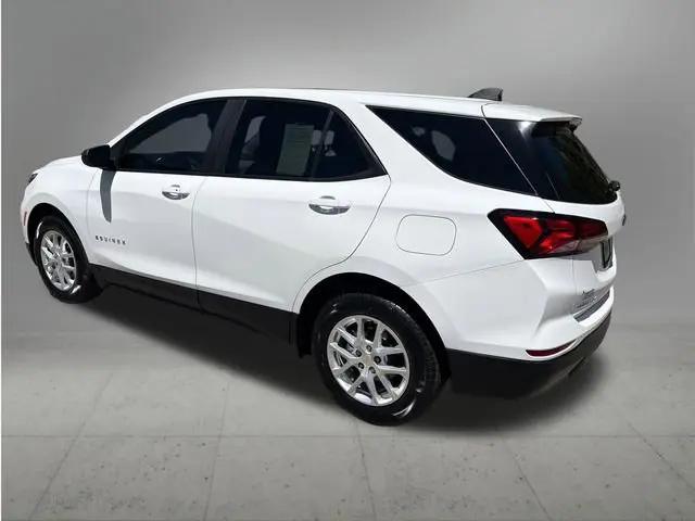 2022 Chevrolet Equinox AWD LS