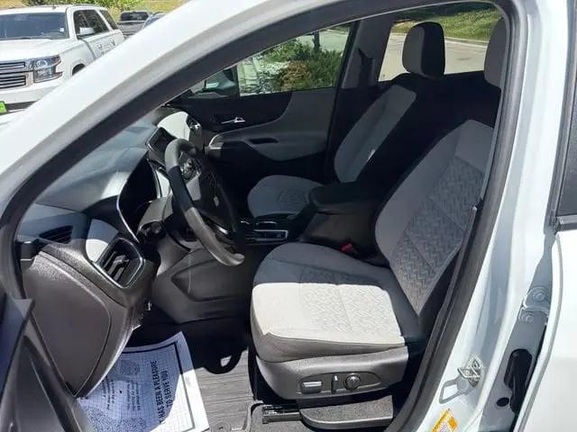 2022 Chevrolet Equinox AWD LS