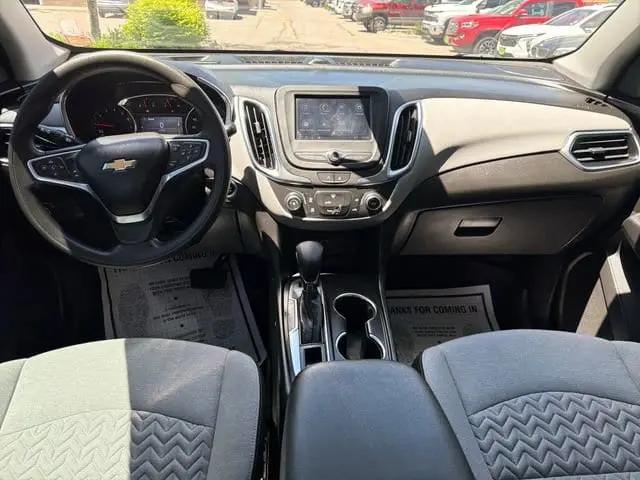 2022 Chevrolet Equinox AWD LS