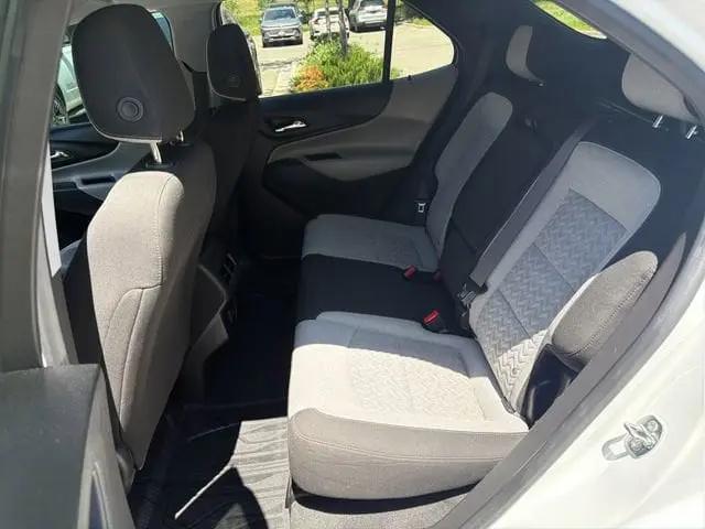 2022 Chevrolet Equinox AWD LS