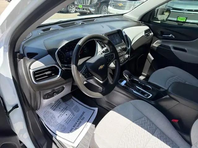 2022 Chevrolet Equinox AWD LS