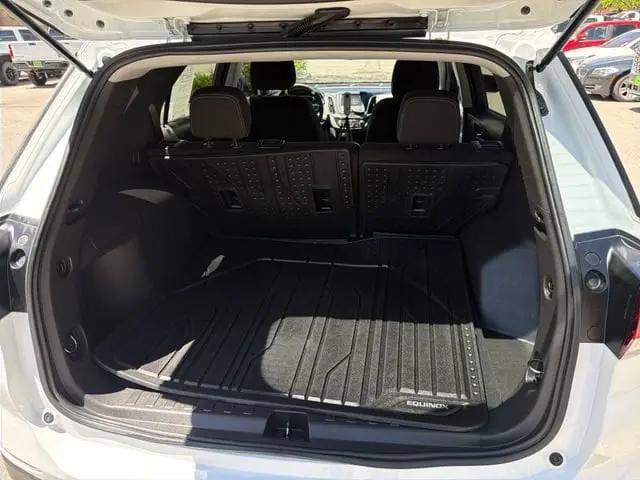 2022 Chevrolet Equinox AWD LS