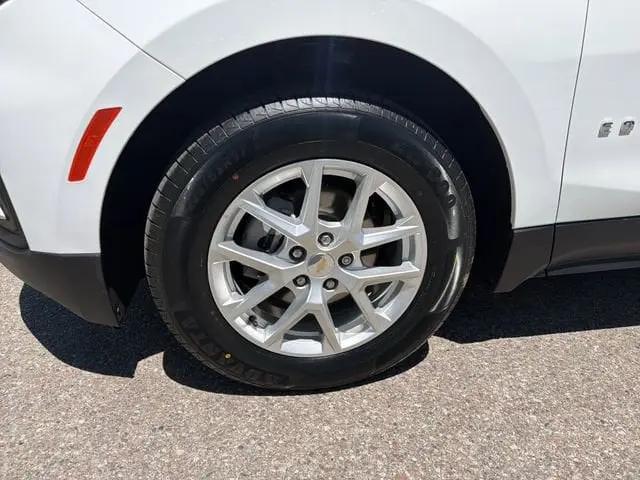 2022 Chevrolet Equinox AWD LS