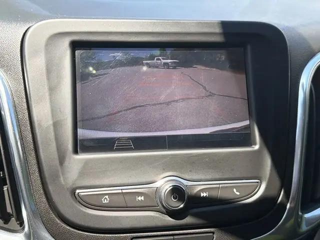 2022 Chevrolet Equinox AWD LS