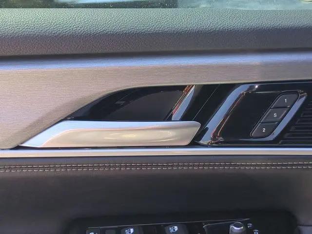 2026 Jeep Grand Wagoneer Upland