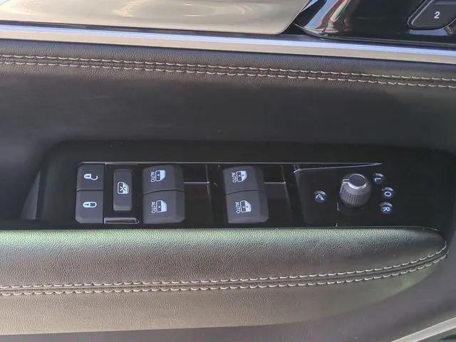 2026 Jeep Grand Wagoneer Upland