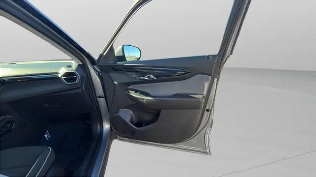 2025 Chevrolet TrailBlazer AWD LT