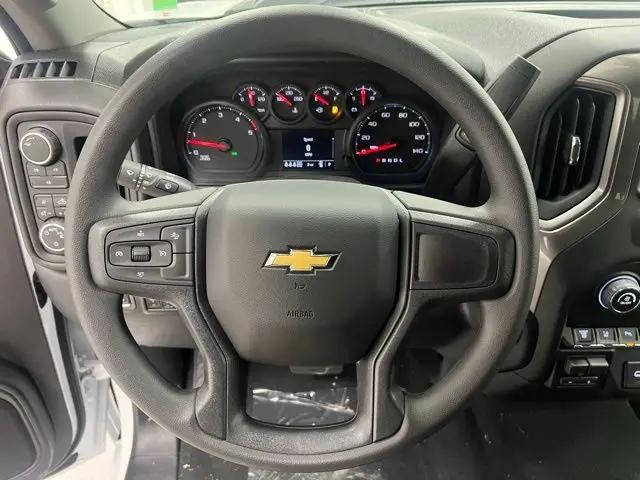 2026 Chevrolet Silverado 2500HD Crew Cab, Long Bed, Custom, 4WD