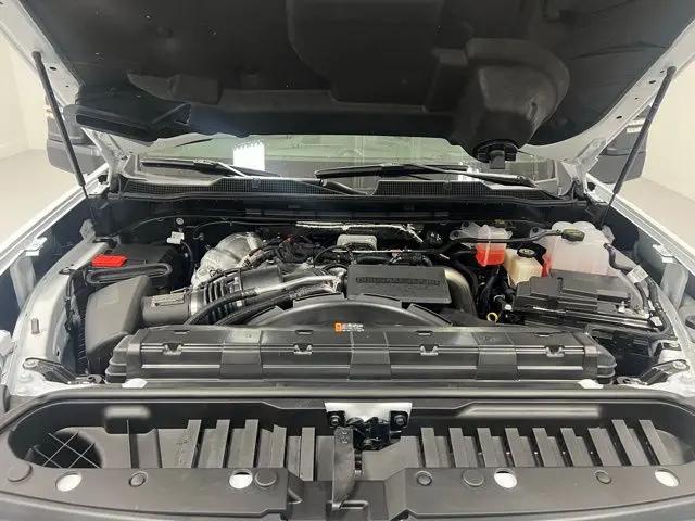 2026 Chevrolet Silverado 2500HD Crew Cab, Long Bed, Custom, 4WD