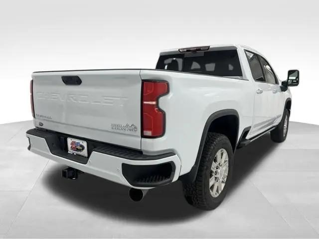 2026 Chevrolet Silverado 2500HD Crew Cab, Standard Bed, High Country, 4WD