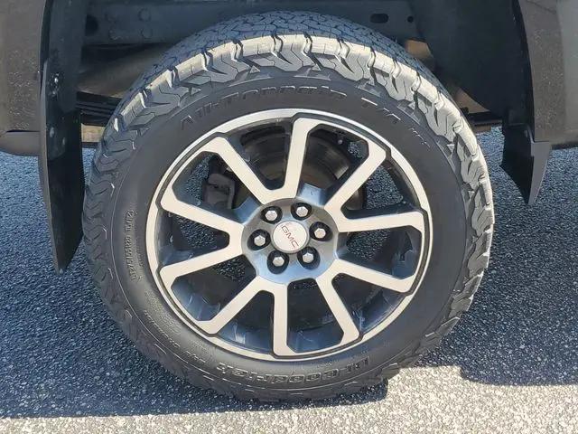 2017 GMC Canyon Denali
