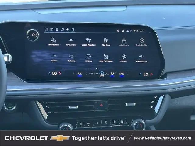 2025 Chevrolet Suburban 4WD LS