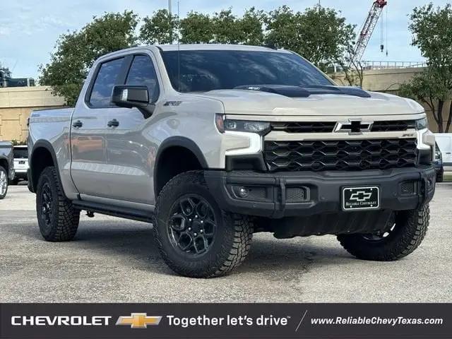 2026 Chevrolet Silverado 1500 4WD Crew Cab Short Bed ZR2