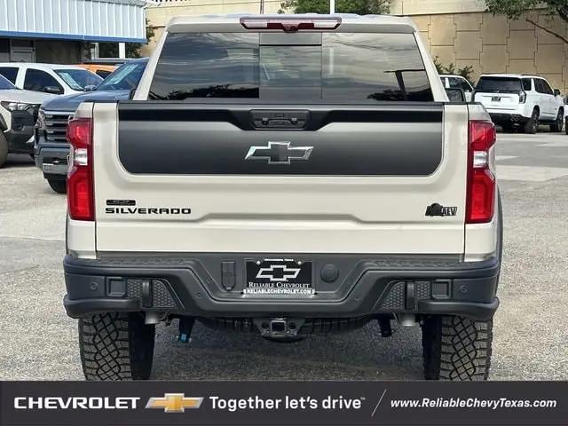 2026 Chevrolet Silverado 1500 4WD Crew Cab Short Bed ZR2