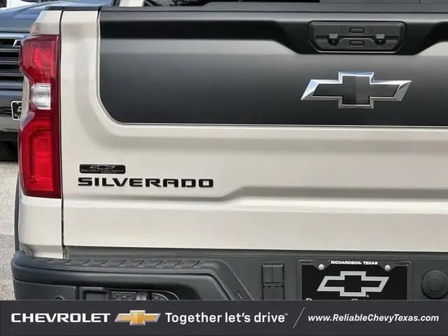 2026 Chevrolet Silverado 1500 4WD Crew Cab Short Bed ZR2